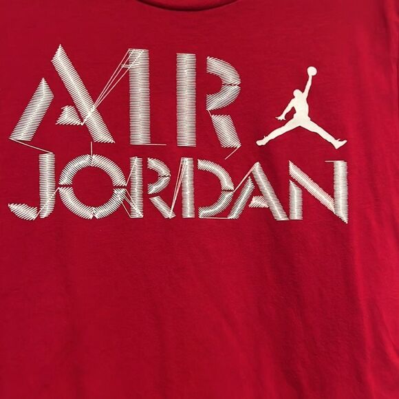 Jordan red top - Picture 2 of 5